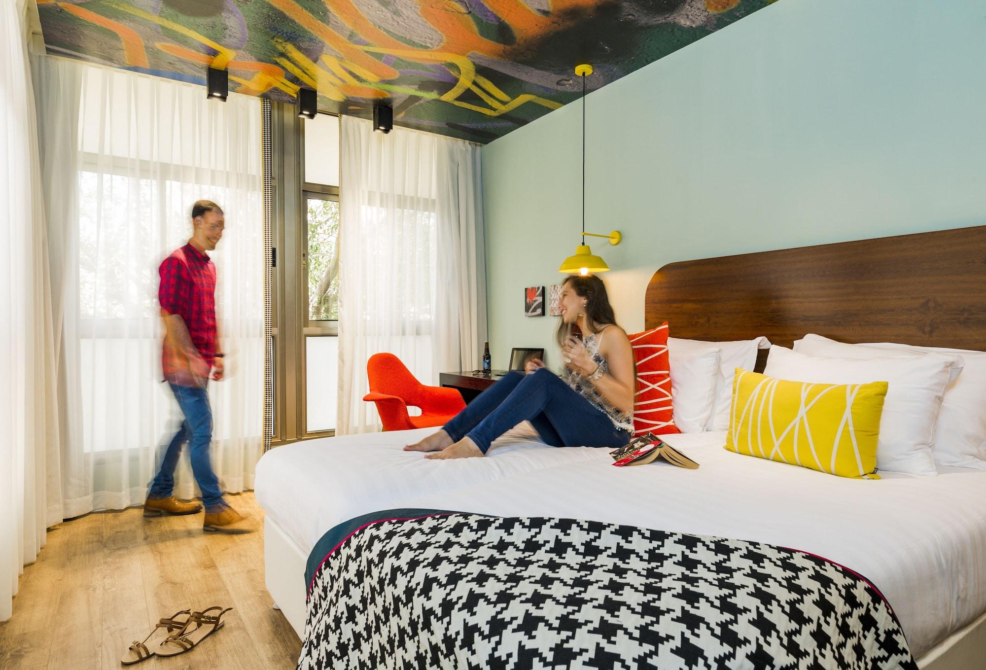 Hotel 75 3*