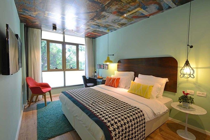 Hotel 75